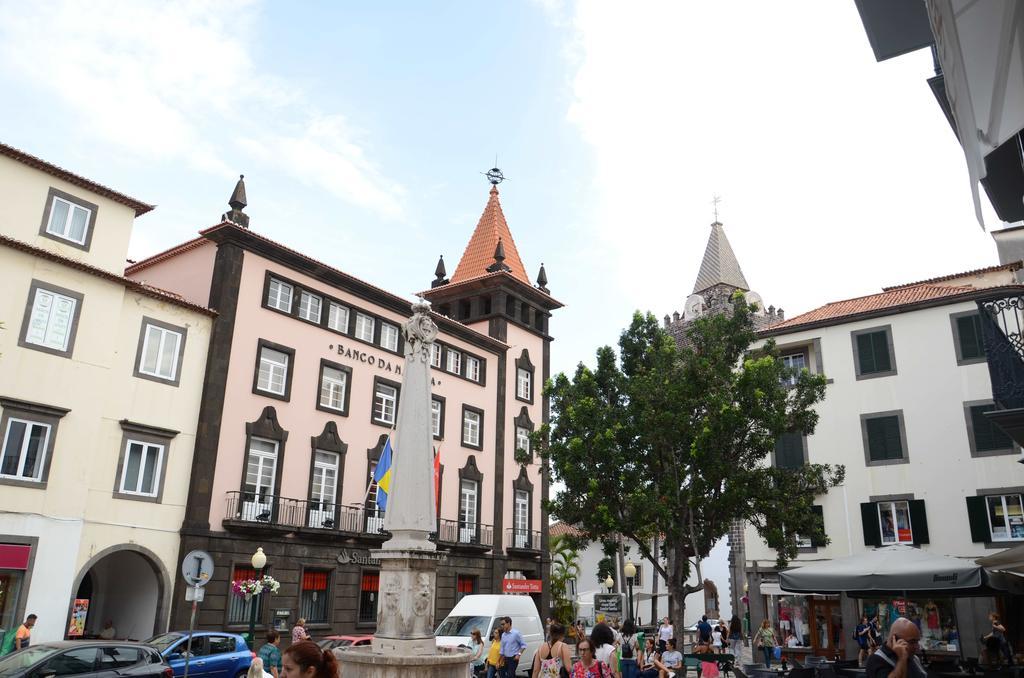Edificio Charles 104 Apartment Funchal  Bagian luar foto